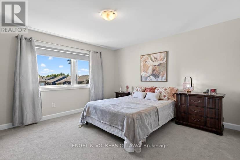 413 Premiere Lane — photo 18 of 40
