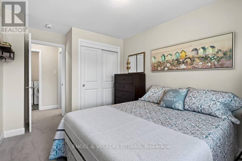 413 Premiere Lane — photo 25 of 40