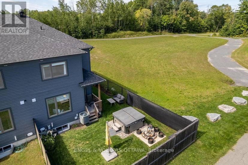 413 Premiere Lane — photo 37 of 40