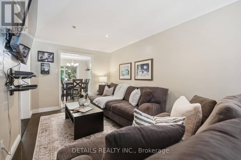 24 Southport Drive — photo 12 of 40