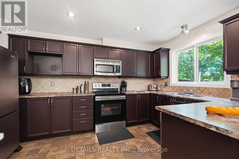 24 Southport Drive — photo 18 of 40