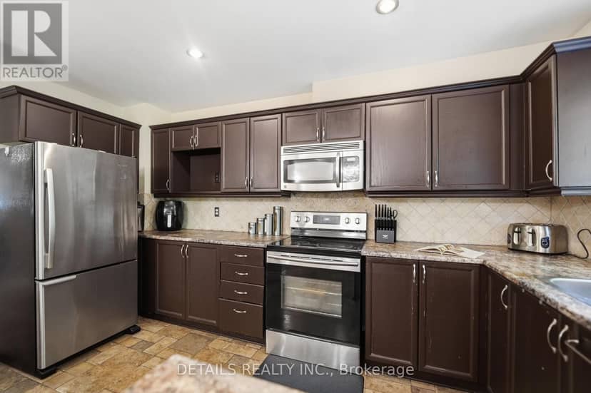 24 Southport Drive — photo 21 of 40