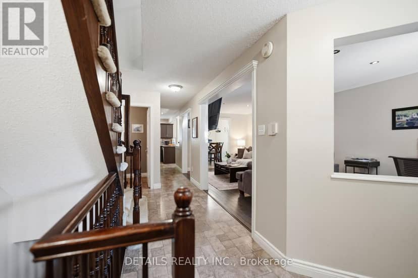 24 Southport Drive — photo 7 of 40