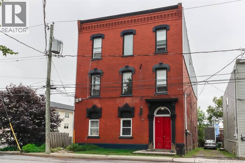112 Queen Street — photo 2 of 31