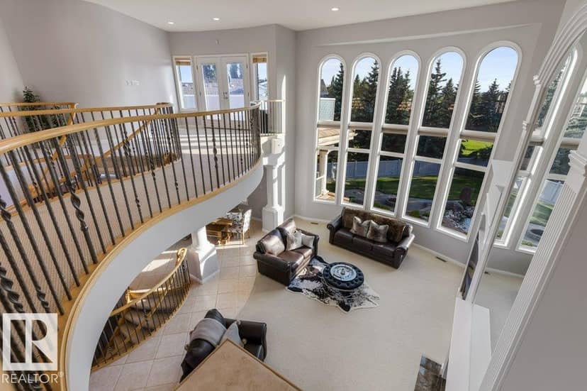 46 Kingsbury Cr — photo 35 of 40