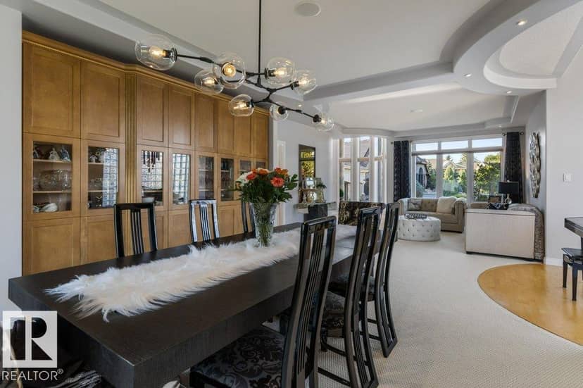 46 Kingsbury Cr — photo 9 of 40