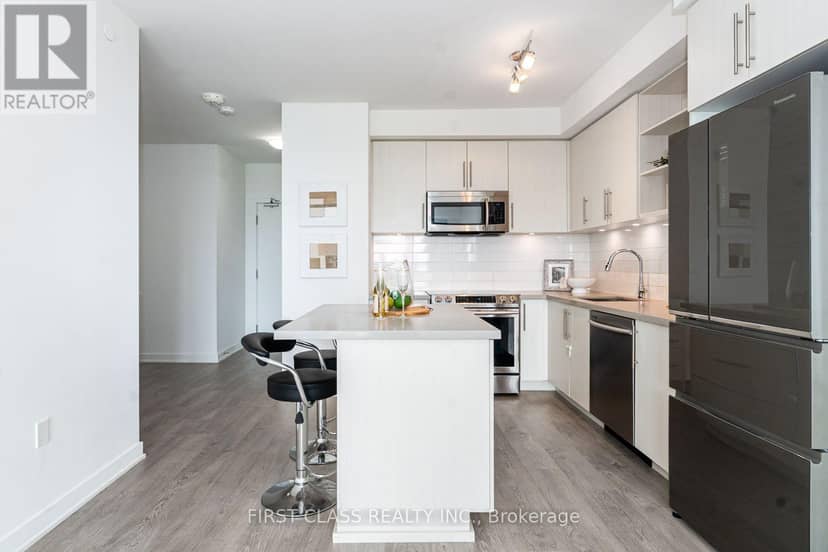 605 - 4699 Glen Erin Drive — photo 10 of 36