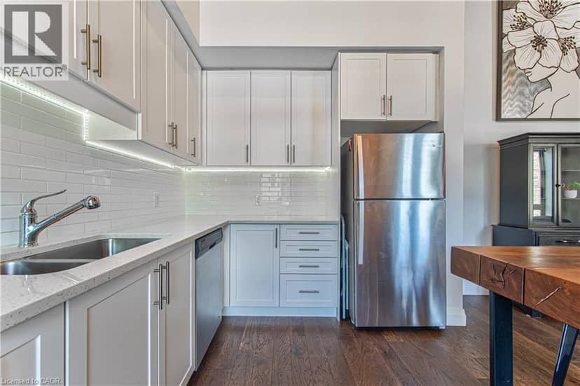 19 GUELPH Avenue Unit# 201 — photo 18 of 40