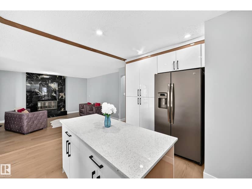706 Burley Dr NW, Edmonton, photo 7