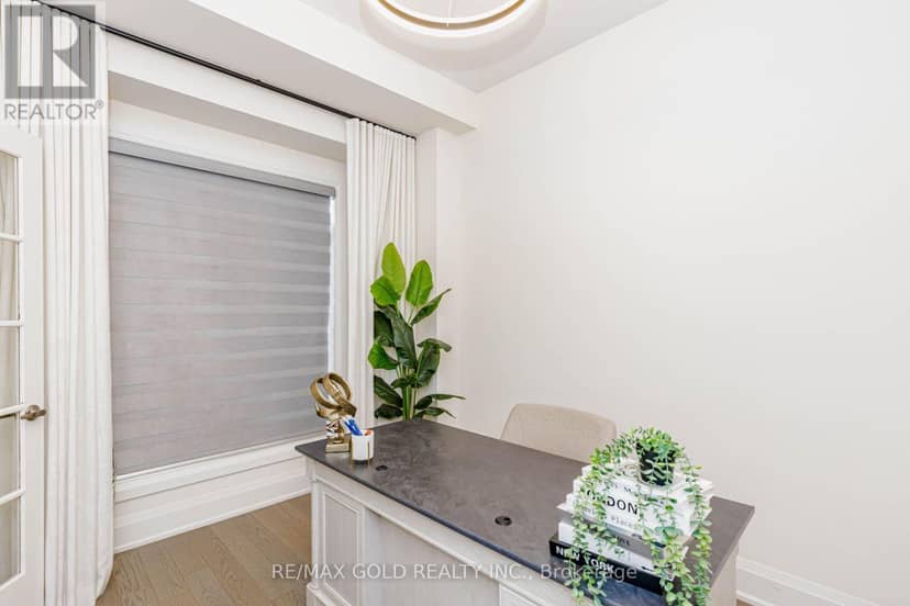 50 Stratford Drive — photo 13 of 40
