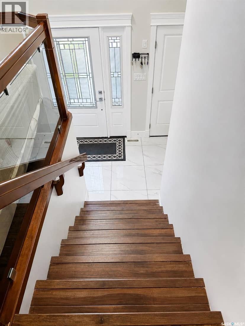 750 Labine COURT — photo 4 of 40