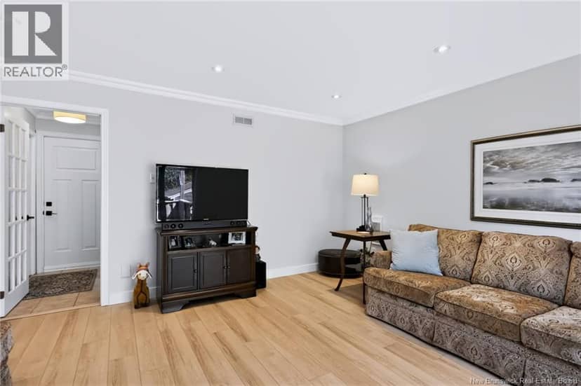 10 Cullinan Avenue — photo 33 of 40