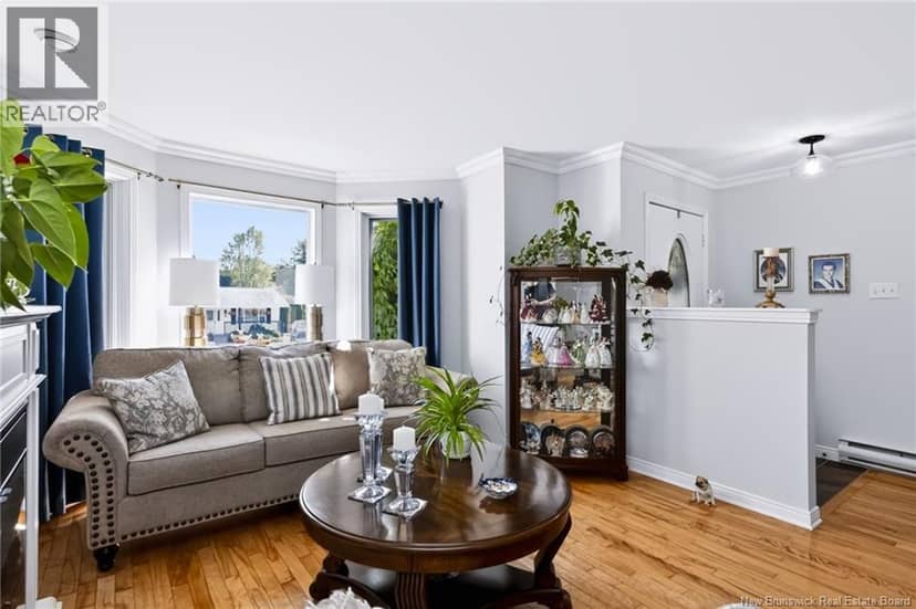 10 Cullinan Avenue — photo 6 of 40