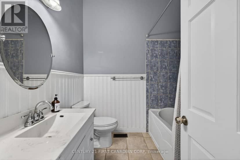372 Dieppe Street — photo 21 of 40