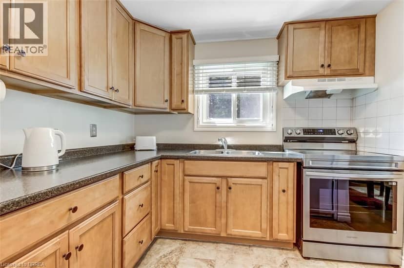 207 DUNSDON Street, Brantford, photo 7