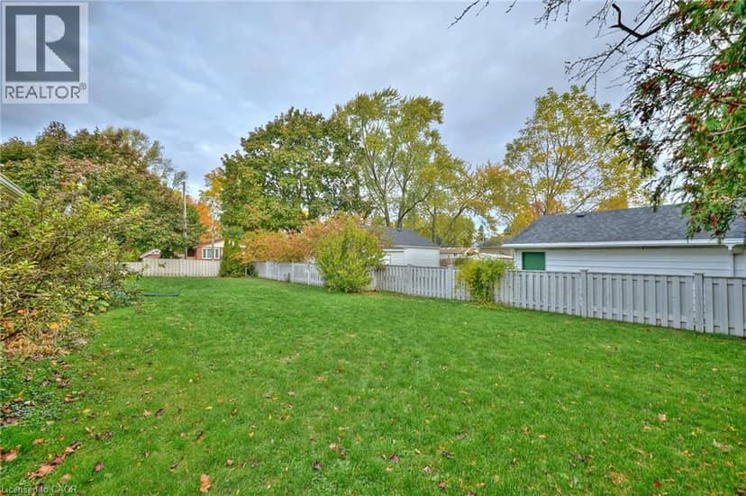 123 FAIRVIEW Avenue W — photo 40 of 40