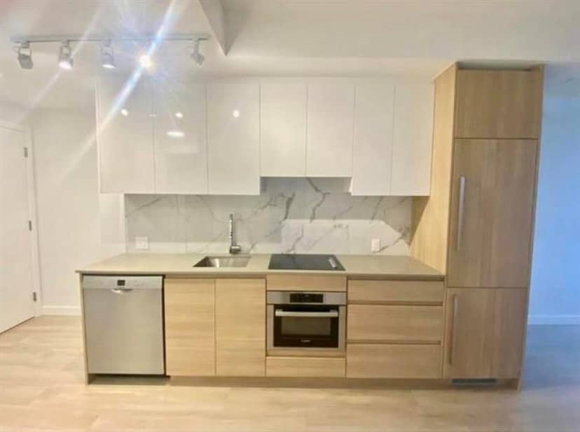 1609 10626 CITY PARKWAY, Surrey, photo 5