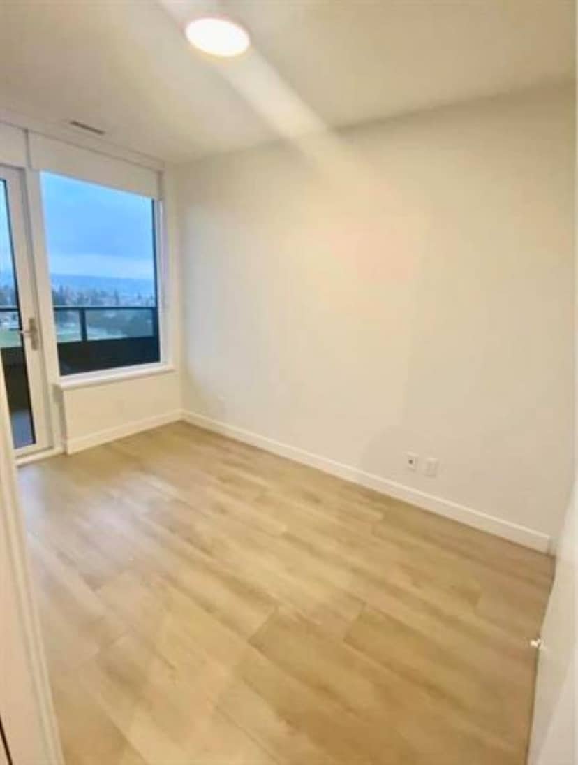1609 10626 CITY PARKWAY, Surrey, photo 4
