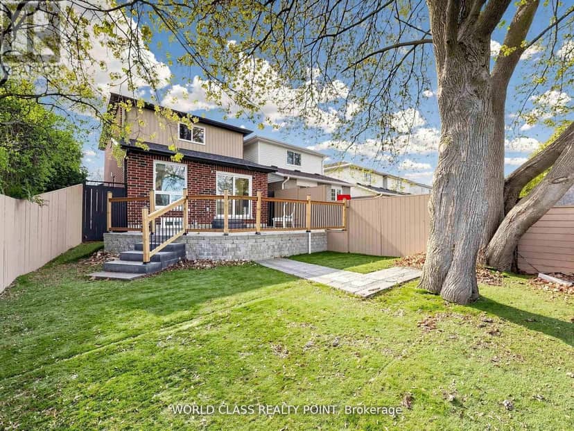 1638 Norwill Crescent — photo 38 of 40