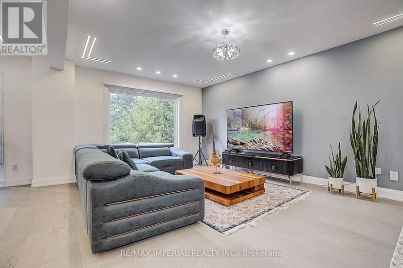 176 Timpson Drive — photo 10 of 39