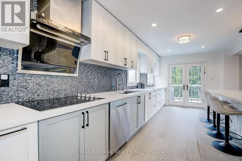 176 Timpson Drive — photo 15 of 39