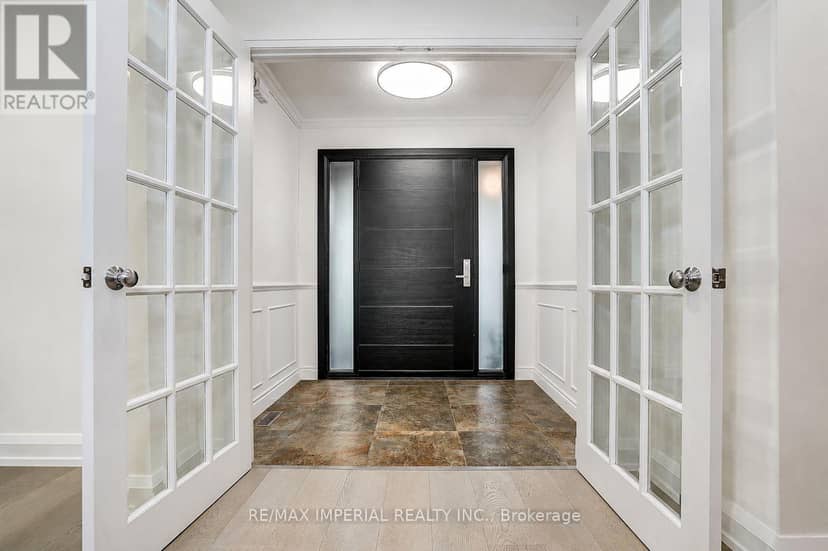 176 Timpson Drive — photo 4 of 39