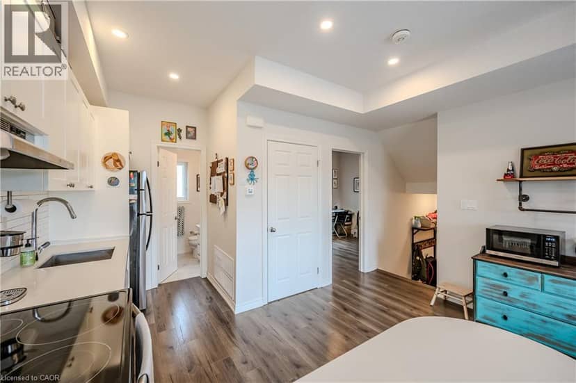 164 HEIMAN Street Unit# 5C — photo 14 of 40
