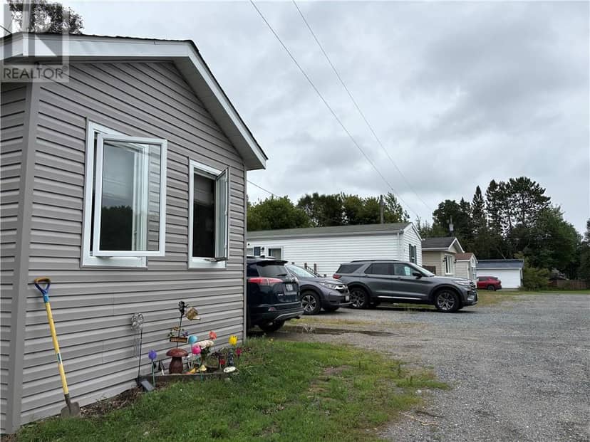 2125 Regional Road 55 Highway — photo 13 of 31