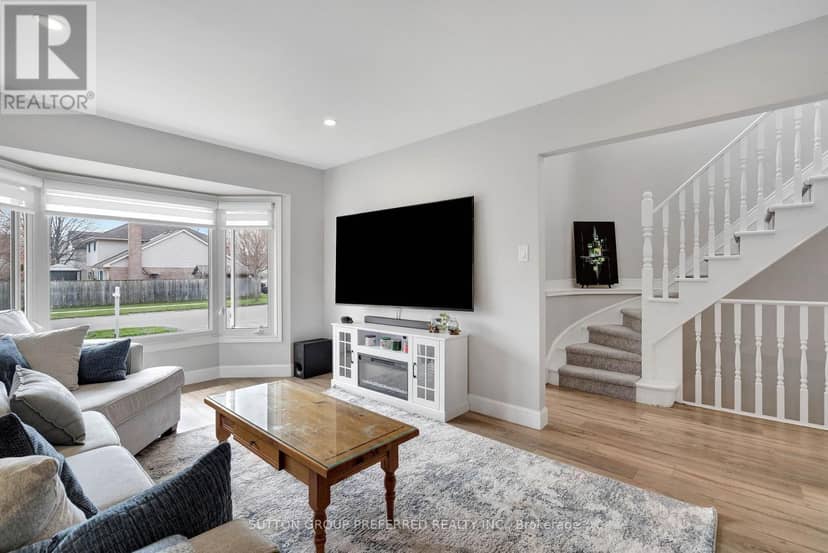122 Laurel Street — photo 6 of 40