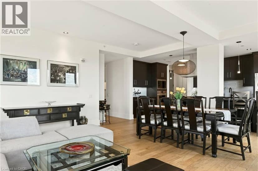181 JAMES Street N Unit# 807 — photo 11 of 40