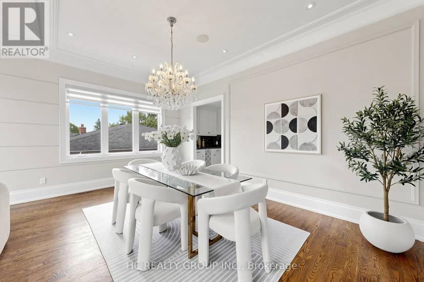 19 Michigan Drive, Toronto, photo 8