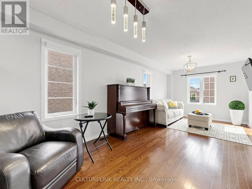 114 Duffin Drive — photo 8 of 40