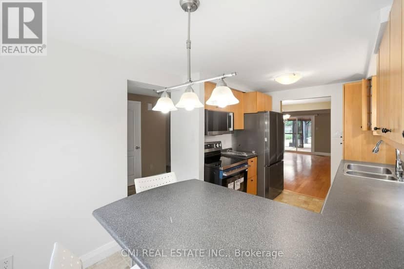 155 Foxhunt Road — photo 11 of 40