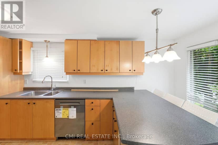 155 Foxhunt Road — photo 14 of 40