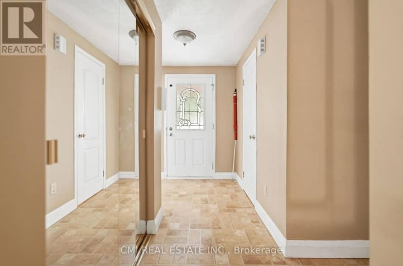 155 Foxhunt Road — photo 4 of 40