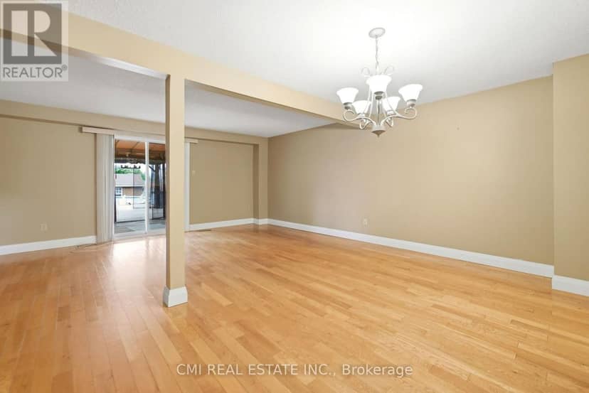 155 Foxhunt Road — photo 8 of 40