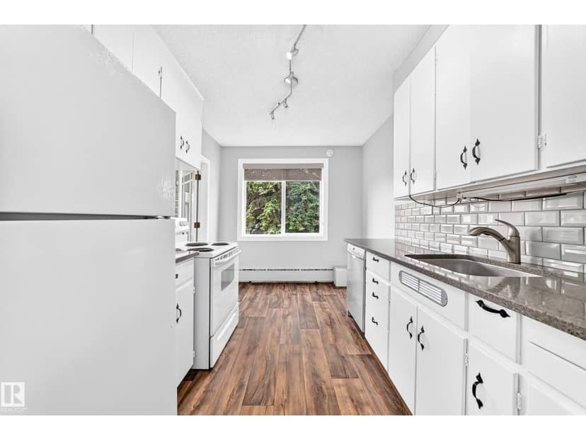#8 7317 118 ST NW — photo 19 of 40