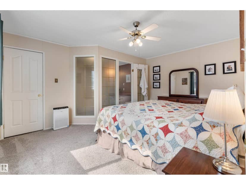 #116 3400 48 ST — photo 14 of 40