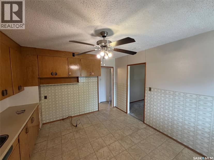 1301 107th STREET, North Battleford, photo 7