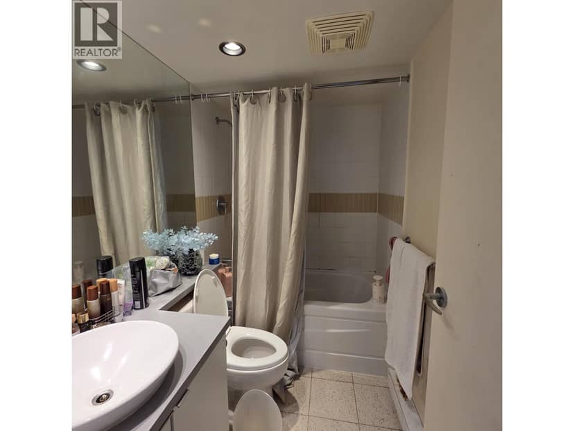 3008 939 EXPO BOULEVARD, Vancouver, photo 8