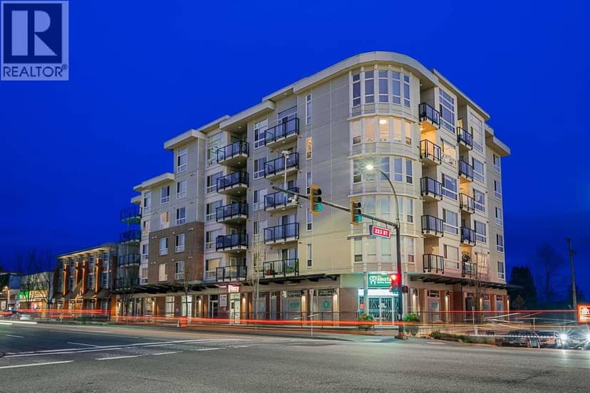 PH 606 22318 LOUGHEED HIGHWAY, Maple Ridge