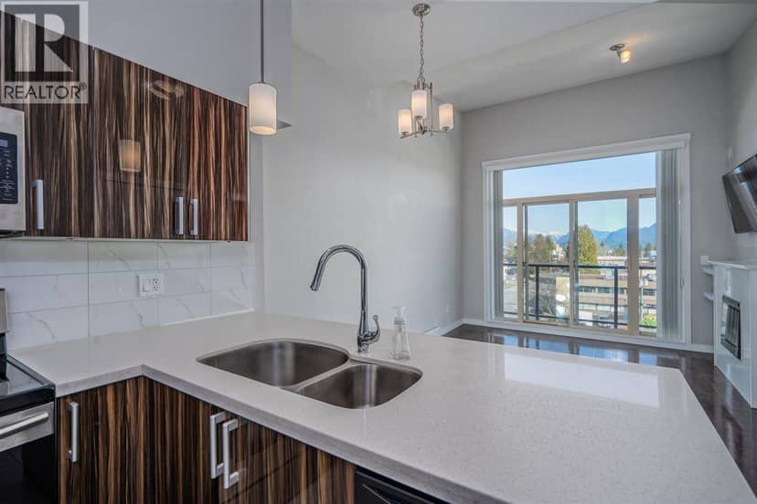 PH 606 22318 LOUGHEED HIGHWAY, Maple Ridge, photo 4