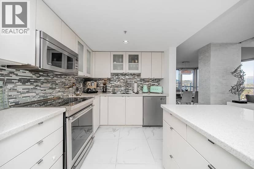 280X 4400 BUCHANAN STREET, Burnaby, photo 6