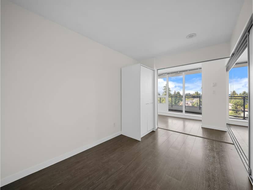 808 13303 Central Avenue, Surrey, photo 5