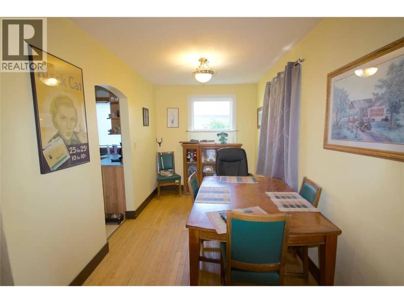 904 107 Avenue, Dawson Creek, photo 4