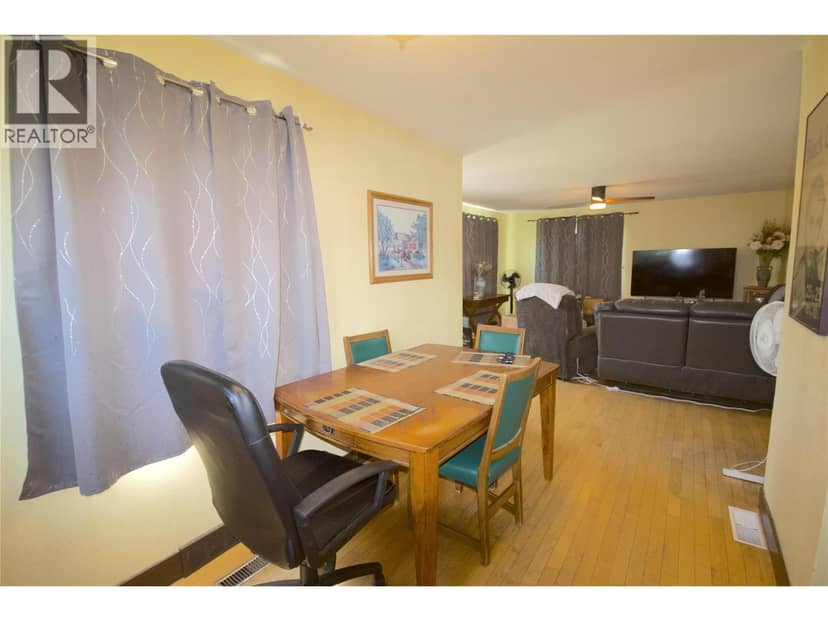 904 107 Avenue, Dawson Creek, photo 5