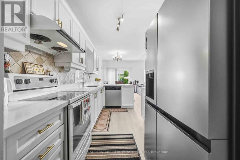 76 Riverlands Avenue — photo 13 of 40
