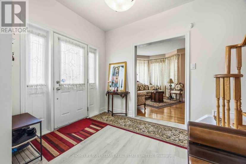 76 Riverlands Avenue — photo 4 of 40