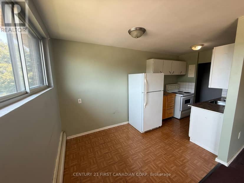 304 - 1830 Dumont Street, London East, photo 7