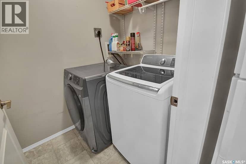 202 100 Chaparral BOULEVARD — photo 18 of 25